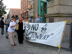 Gwen with UptownNO banner